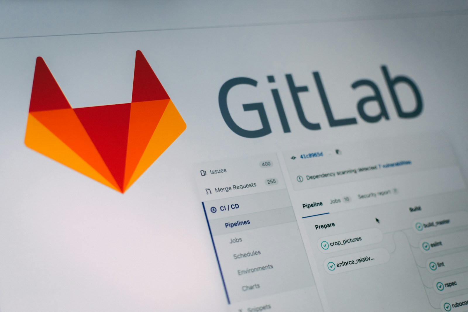 Comparativa, Diferencias entre Git, GitHub y GitLab